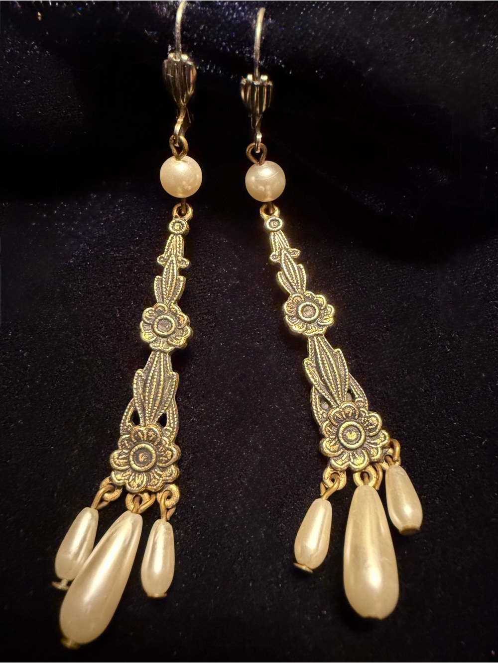 Vintage 1990s 1928 Jewelry Co. Attributed Pearl Chandelier Earrings – Victorian